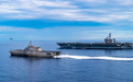 美军航母与濒海战斗舰在南海会合 还放出F35C隐形战机