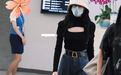 迪丽热巴瘦到撑不起衣服，S型身材全靠P图？