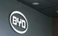 比亚迪又有大动作！月销量首破十万，并宣布3月起不再卖油车