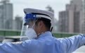 上海高架执勤交警有多热？路面超62℃，警务摩托坐垫80℃