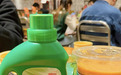 “洗衣液奶茶”走红引争议，淘宝翻倍代购，南京市监局已展开调查