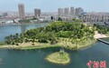 航拍南京桃湖公园 水中“心”形小岛抢眼