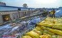 沈铁加强农资运输保春耕今年已累计发运化肥15.6万吨