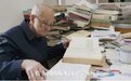 98岁宝藏老人火了：在图书馆当扫地僧，被称为“古籍活字典”