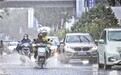 北京遭遇强降雨 多项预警齐发