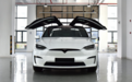 特斯拉Model X Plaid首发，不国产，也白搭