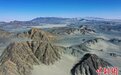 航拍青海茫崖“人间月球”黑独山
