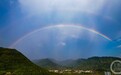 雨后绝美双彩虹 铺就秋日浪漫色彩