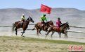 新疆福海：草原骑手策马扬鞭角逐赛马大会