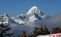 达美拥雪山雪景壮美