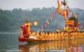 广西灵川：龙舟竞渡迎端午