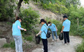 环山清捡，美化城市——环境学院暑期社会实践调研团开展垃圾捡拾志愿服务活动