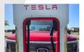 特斯拉“奉献”充电桩