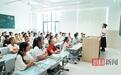 武汉新城未来学校揭牌，300余名学生入新校