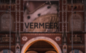 维米尔缘何依旧迷人：平常生活里的宁静之美