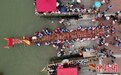 福建仙游：龙舟下水迎端午