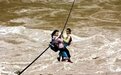 十六年后，怒江上的“溜索女孩”重返大山