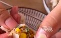 三全水饺吃出抹布？三全食品客服人员：无权回答