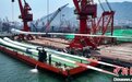 123米超长海上风电叶片组在连云港港启航