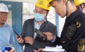 “员工在厂房里吸烟、电焊无证作业，你安全管理管什么呢？”暗访查出大问题