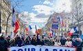 “退出北约，反对三战”，巴黎上万民众举行抗议示威活动