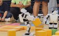 俯卧撑、搬物品、翻越障碍……这场机器人大赛“玩”出新花样