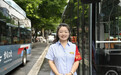 重庆“00后”公交女司机：不止是“小孩姐”，还是“淡定姐”