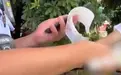 男子因骑共享电单车被罚，交警：无牌不允许上路！当地明确不鼓励发展共享电单车