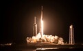 SpaceX一手猎鹰火箭发射龙飞船：13次送53人进入太空