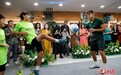 纽约华人青少年举行体育表演秀活动