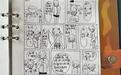 小学生为同学画漫画，记录校园生活趣事