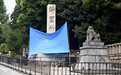 中国男子在靖国神社石柱涂鸦“厕所”，日检方求刑一年