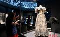 香港故宫文化博物馆特展呈献“法国百年时尚”