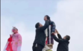 社火表演小演员晕倒昏迷不醒？当地回应