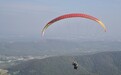 荆门建起低空飞行之城：“飞起来玩”叫响全国，滑翔伞风洞等引来京沪游客