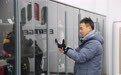 一双滑雪手套里的就业“温度”