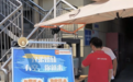 杭州“小哥村”：“0˚C”凉茶摊送“温暖”