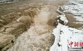 山西吉县：黄河壶口瀑布迎今年首场降雪