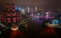火出圈！重庆“两江四岸”夜景灯光秀璀璨开演，无人机“数字烟花”点亮山城夜空