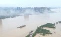 航拍文峰塔孤悬江中 北江流域将现接近百年一遇洪水