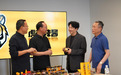 鸡泽县县委书记李东健莅临虎邦 与虎邦董事长陆文金深入交流探讨