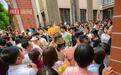 考生回忆高考政治考题：在生活中考查知识迁移运用