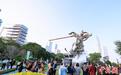 2024深圳湾公共艺术季启动  “大圣”等艺术品亮相