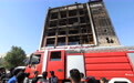 伊拉克超市大火致61人死亡(2)