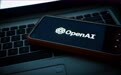 围剿OpenAI：中国AI专利量占全球近40%，新架构模型推理算力暴减51%