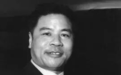 他“演”了一辈子商人，被誉为“与魔鬼打交道的人”