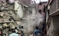 埃及一楼房倒塌致至少8人死亡(2)