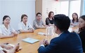 中国台湾蔡司专家黄宣翰一行参访成都普瑞眼科，共探SMILE pro技术新进展