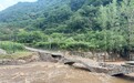 京冀暴雨亲历者：徒步三四小时到有信号地方，不少桥梁和道路被冲断