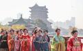 江西滕王阁：近千人古装巡游诵《滕王阁序》迎新年